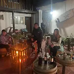 Hostal Traveland Surf Pichilemu